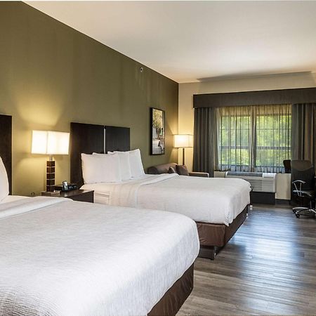 Best Western Plus Franciscan Square Inn & Suites Steubenville Eksteriør bilde