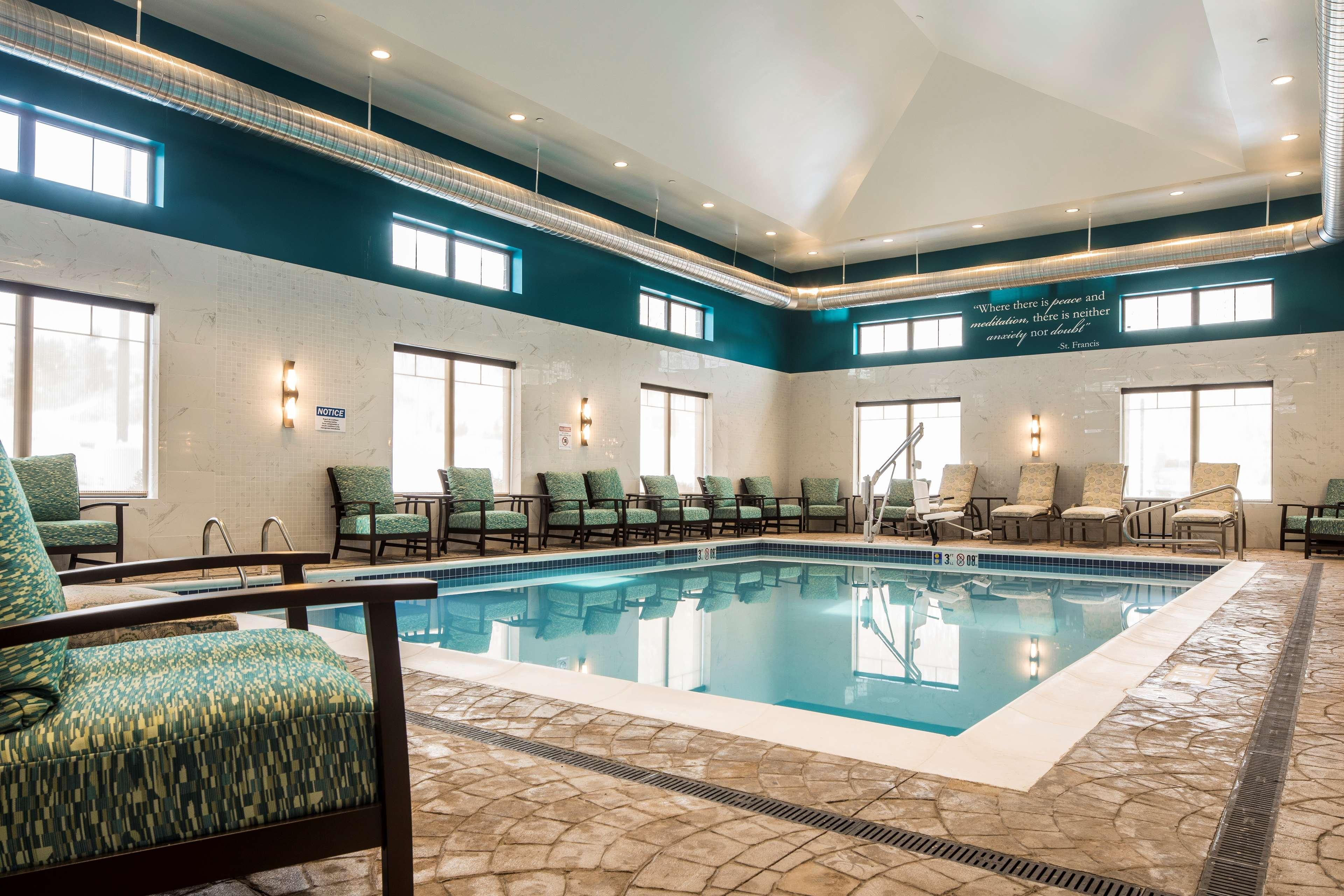Best Western Plus Franciscan Square Inn & Suites Steubenville Eksteriør bilde