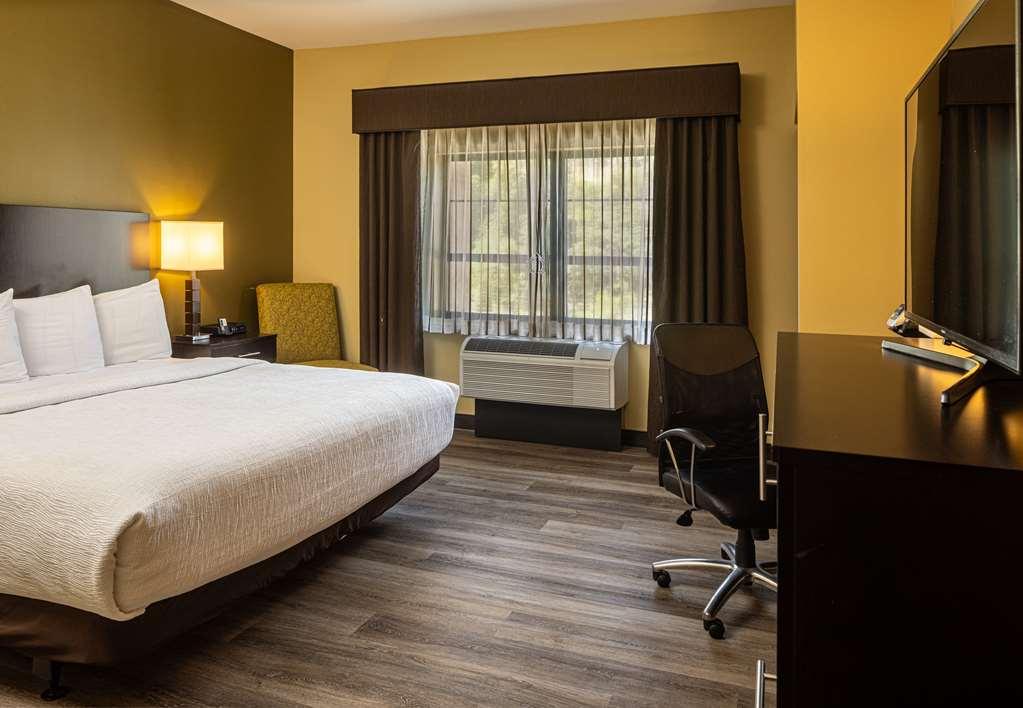 Best Western Plus Franciscan Square Inn & Suites Steubenville Rom bilde