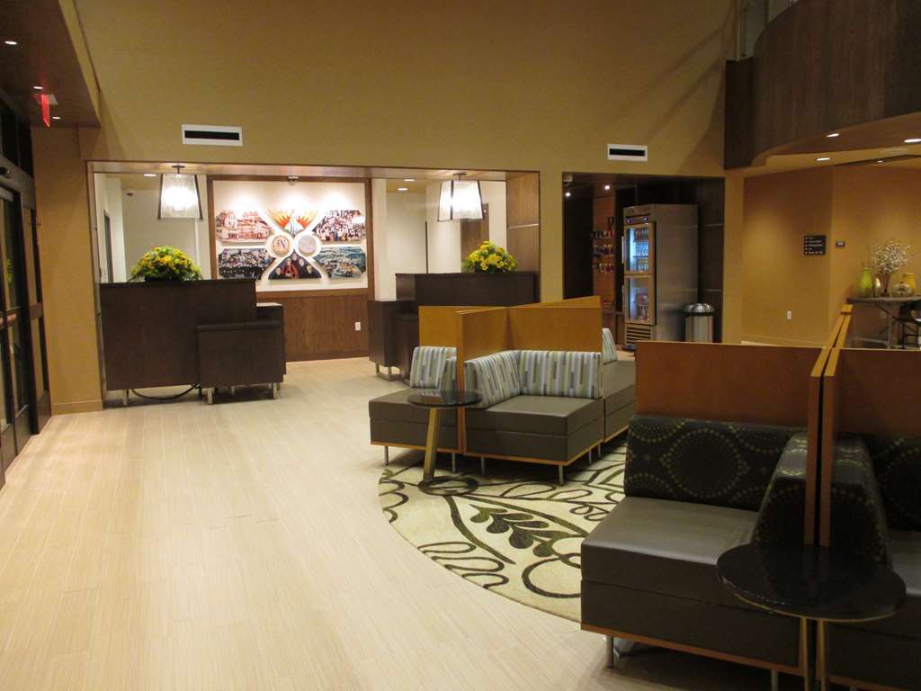 Best Western Plus Franciscan Square Inn & Suites Steubenville Interiør bilde