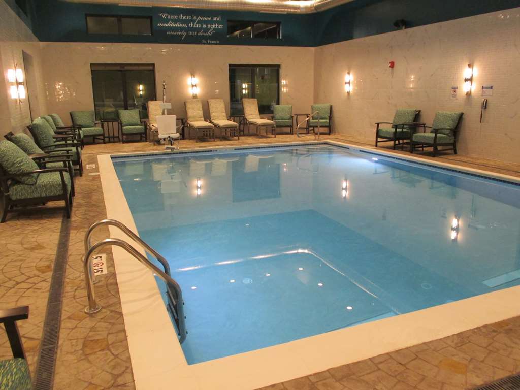 Best Western Plus Franciscan Square Inn & Suites Steubenville Fasiliteter bilde